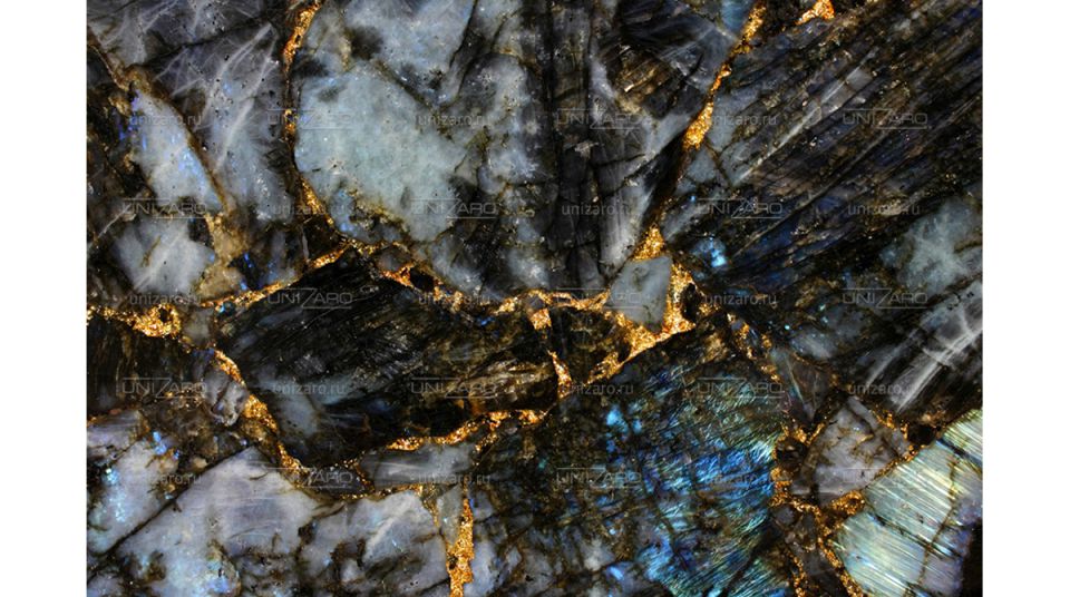 Labradorite Precious Gold — Фрагмент